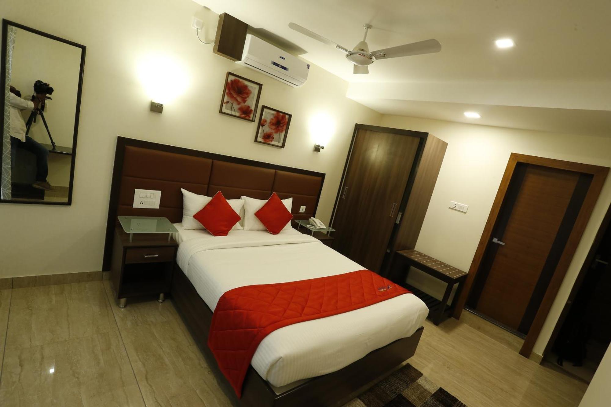 D Breeze Suites Devanahalli Zewnętrze zdjęcie